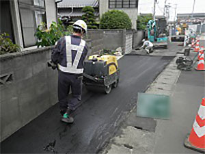 宅地内駐車場舗装